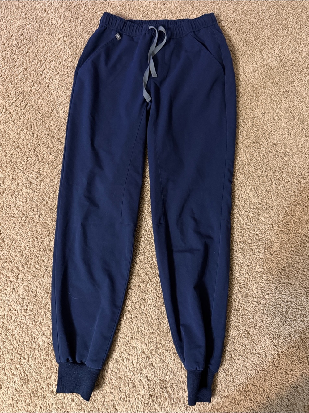 Figs sz XS navy blue jogger style scrub pants